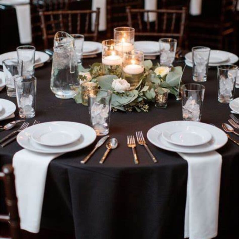 must ümmargune laudlina 208 cm