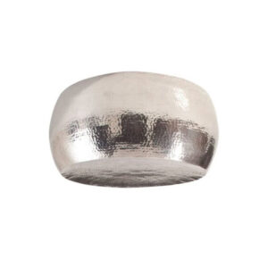 K&uuml;&uuml;ler suur &uuml;&uuml;ler suure hulga jookide k&uuml;lmas hoidmiseks.&nbsp;