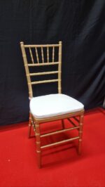 kuldne chiavri rent toolide rent puidust kuldne